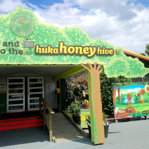 Taupo-Huka-Honeyhive